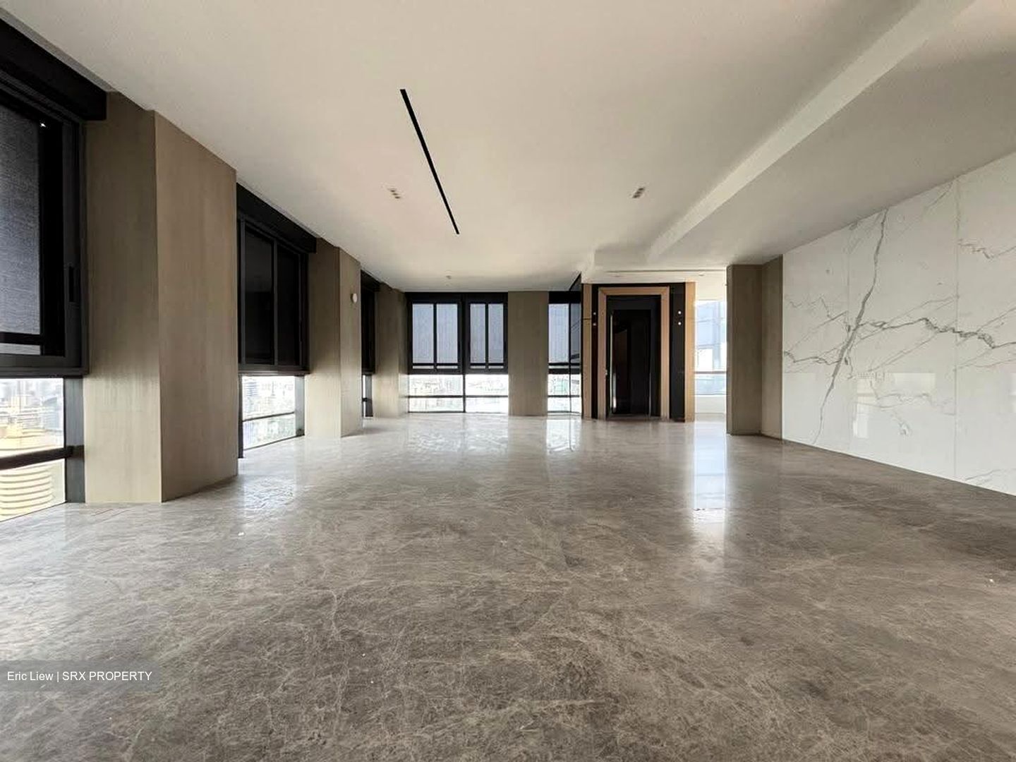 Nouvel 18 (D10), Condominium #629279581